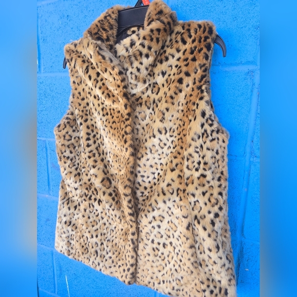 Kristen Blake Woman's Vest Medium FauxFur Animal Print Full Zip Pocket - Picture 8 of 11